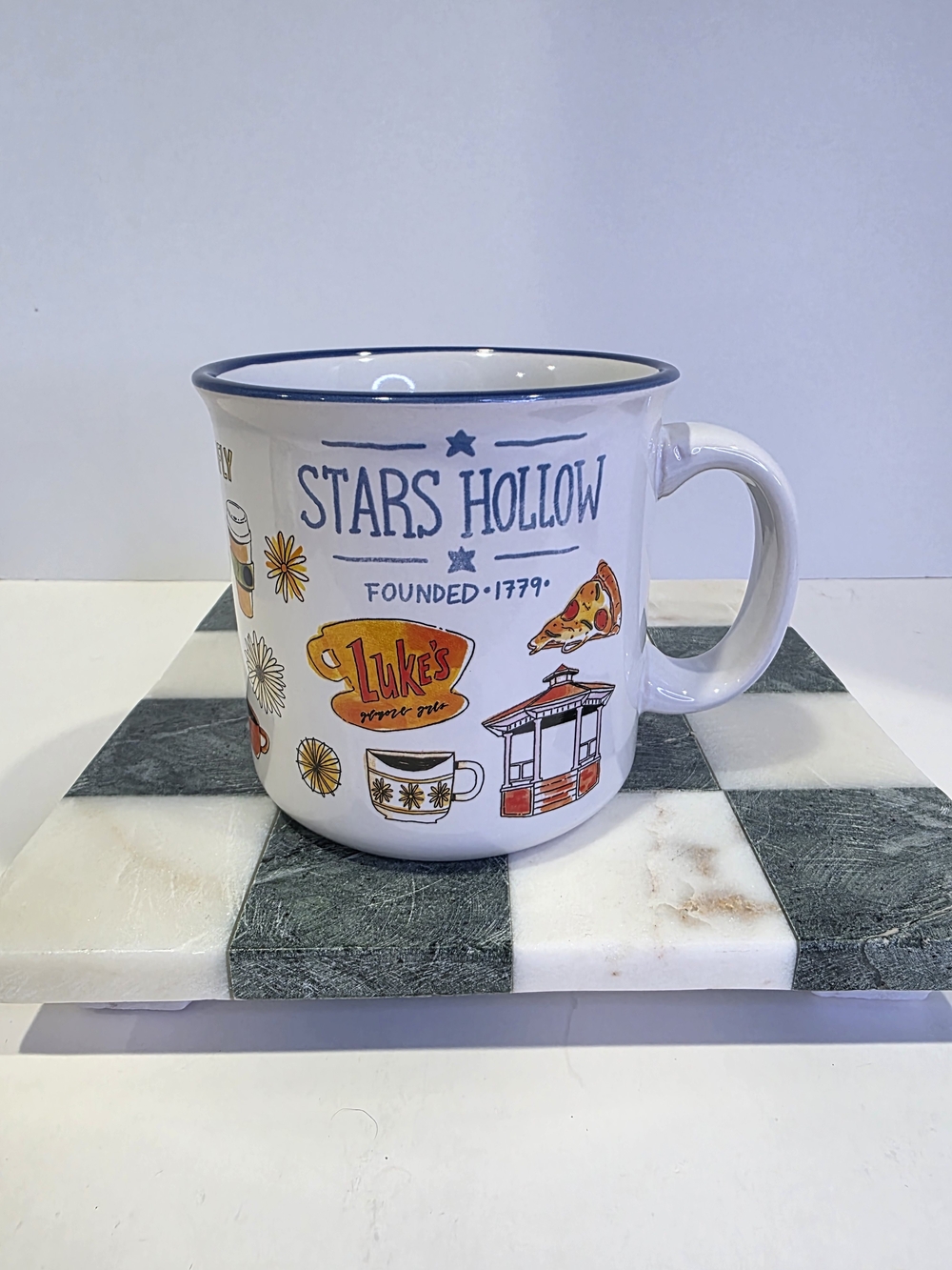New! Gilmore Girls Stars Hollow Destination 20 oz Ceramic Camper Mug.